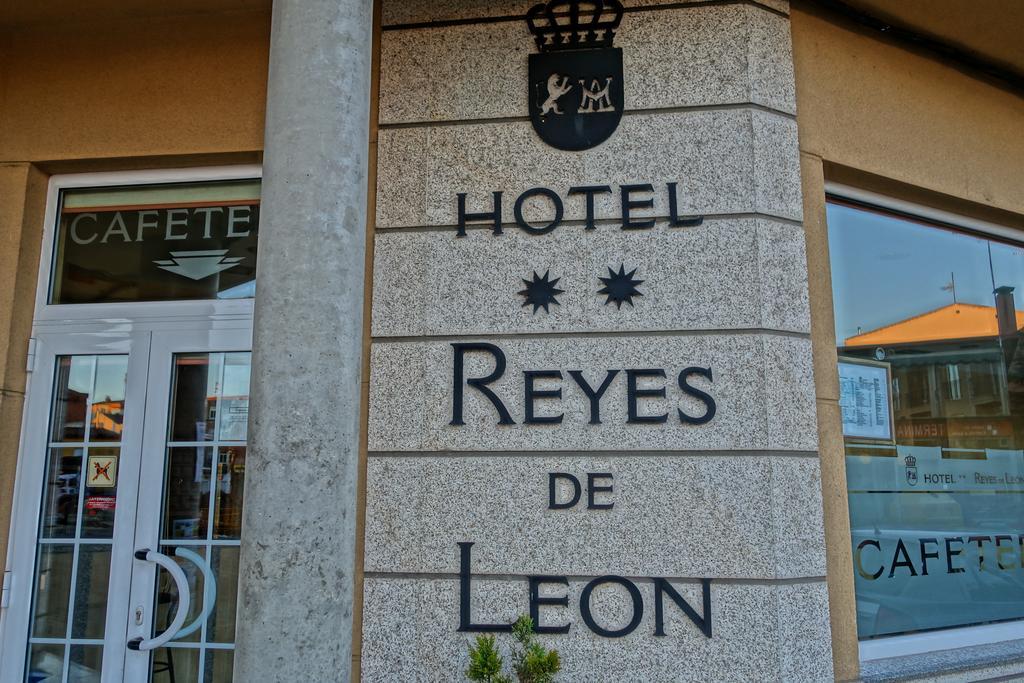 Hotel Reyes De Leon ซานตามาเรีย เดล ปาราโม ภายนอก รูปภาพ